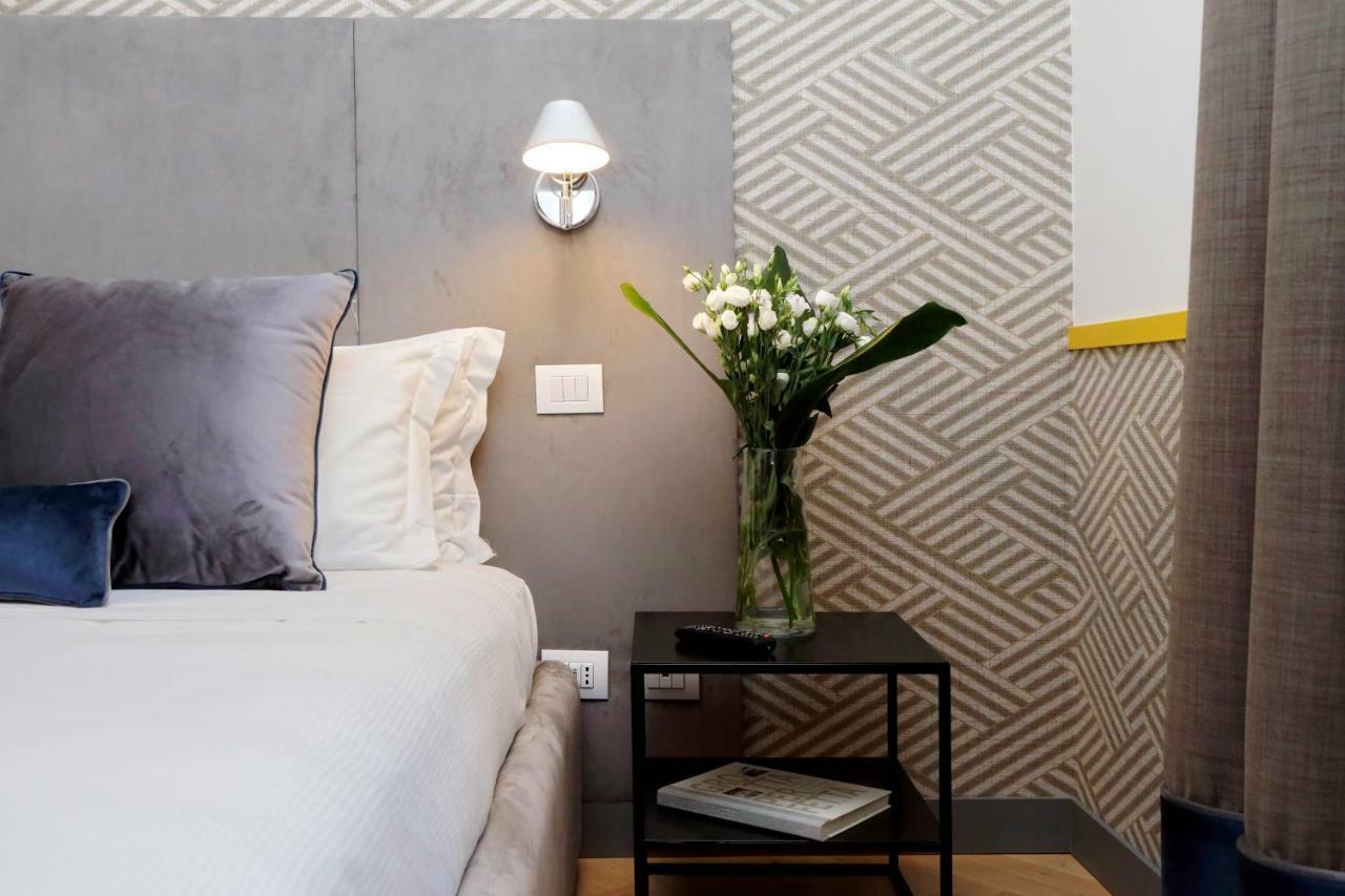 Roma Five Suites Bagian luar foto