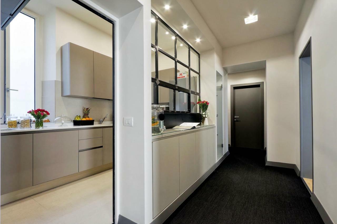 Roma Five Suites Bagian luar foto